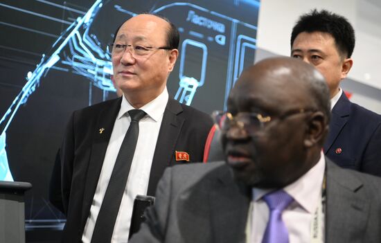 RUSSIA EXPO. Visit by diplomatic corps representatives