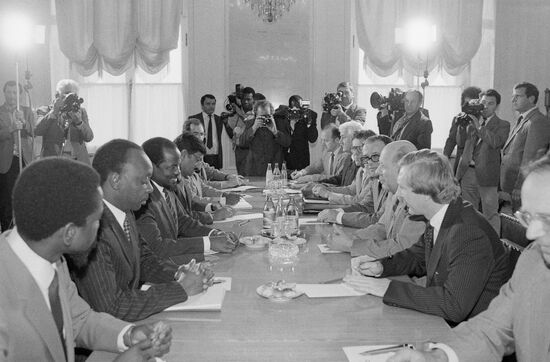 Mozambique delegation visits USSR