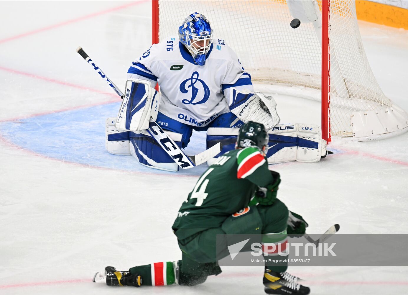 Russia Ice Hockey Kontinental League Ak Bars - Dynamo