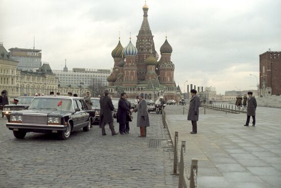 African delegation visits USSR