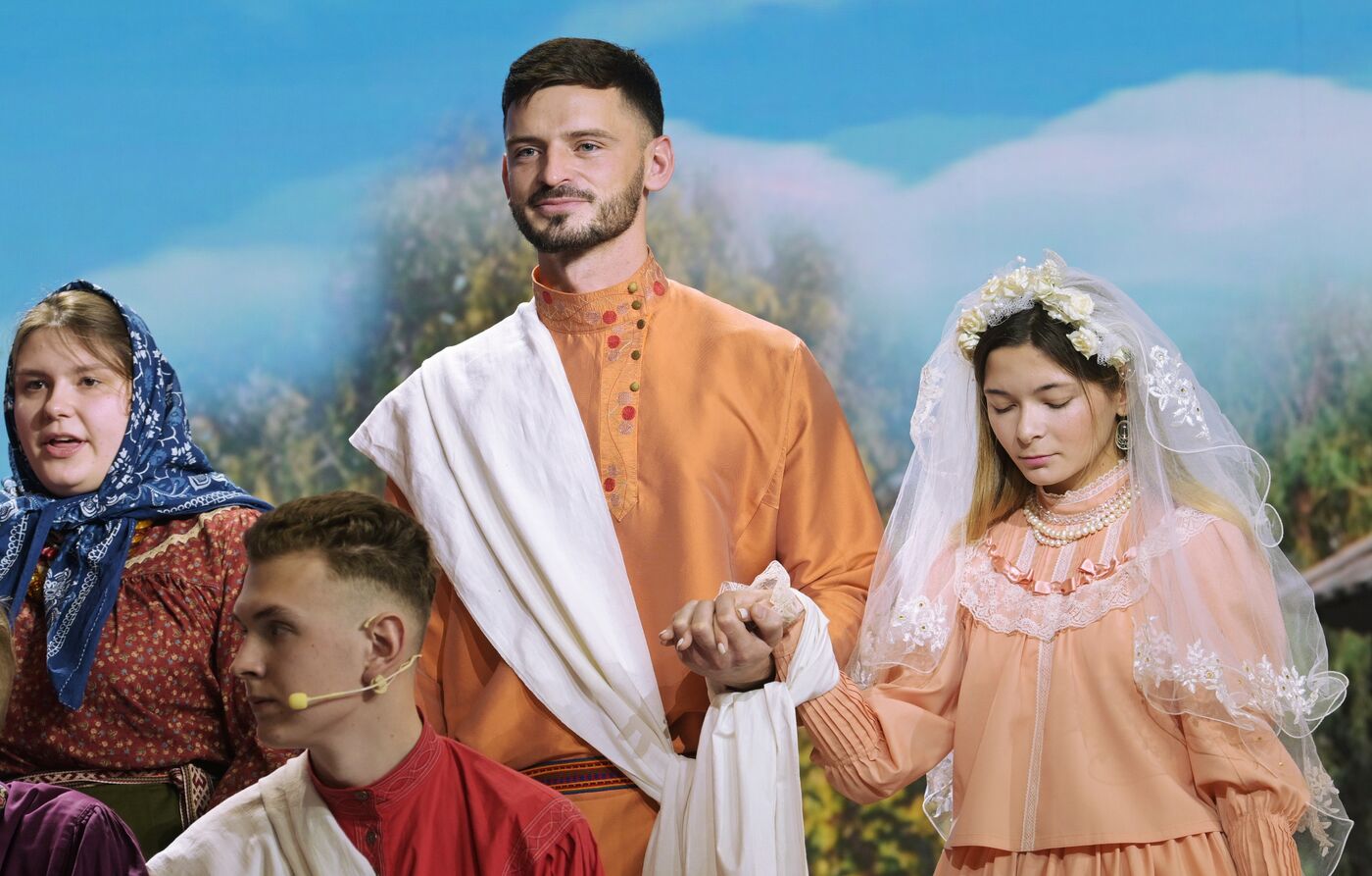 International RUSSIA EXPO forum and exhibition. Wedding in Tyukalinsk