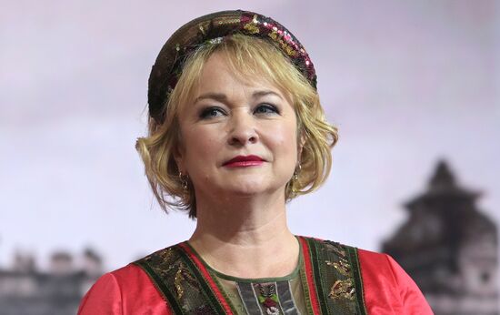 RUSSIA EXPO. Russian folk bands battle