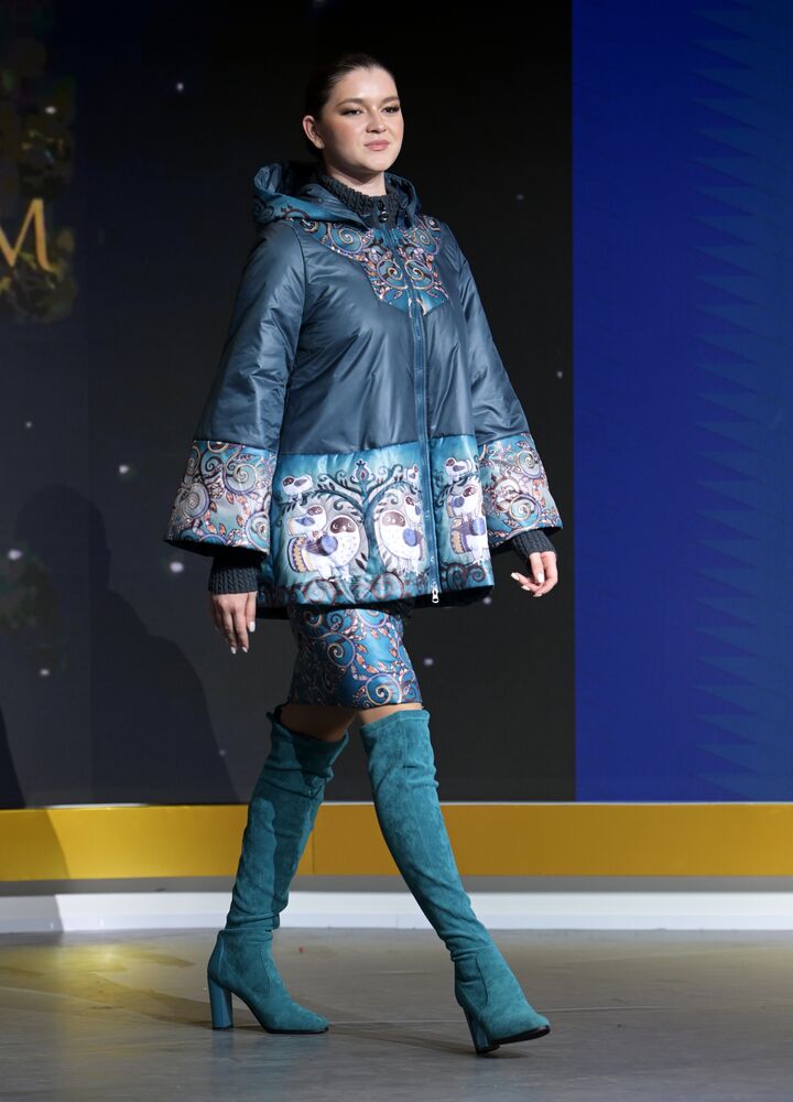 International RUSSIA EXPO forum and exhibition. Ethnic Runway fashion show and Russian Space performance