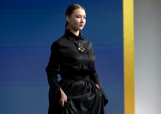 International RUSSIA EXPO forum and exhibition. Ethnic Runway fashion show and Russian Space performance