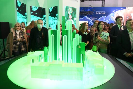 The International RUSSIA EXPO forum and exhibition. Tyumen Region's stand. Location: Russia, Moscow. Author: Ilya Pitalev/Sputnik. International RUSSIA EXPO forum and exhibition