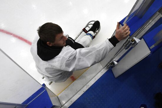 Russia Sledge Hockey Training