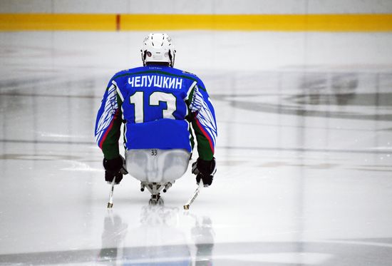 Russia Sledge Hockey Training