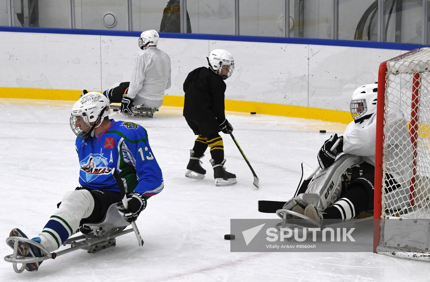 Russia Sledge Hockey Training