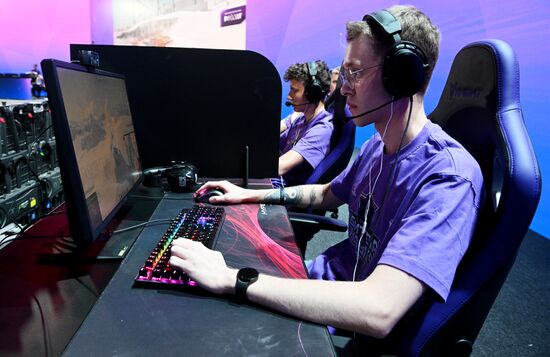 RUSSIA EXPO. Grand Finale of 2023 Battle for Science International Festival of Student Cybersport and Cybersport Science