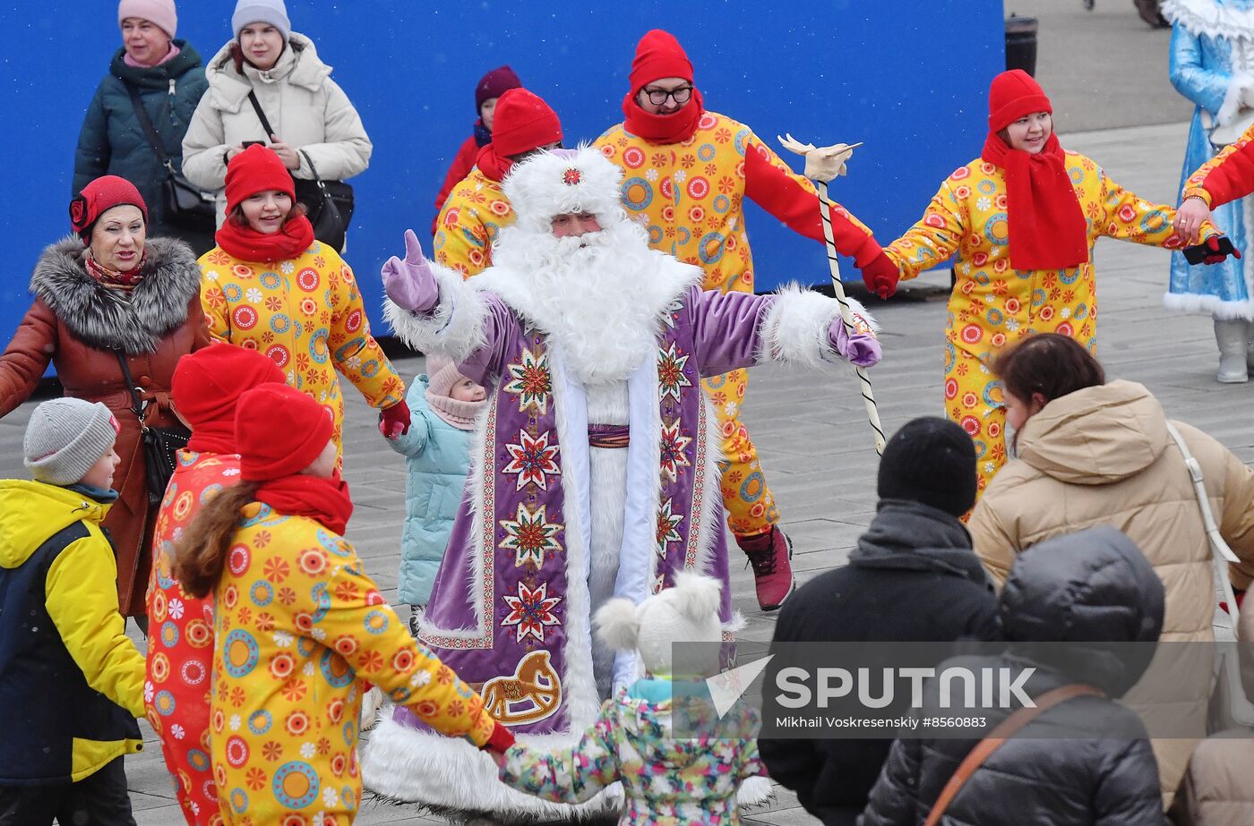 RUSSIA EXPO. Father Frost Days - Tol Babai.
