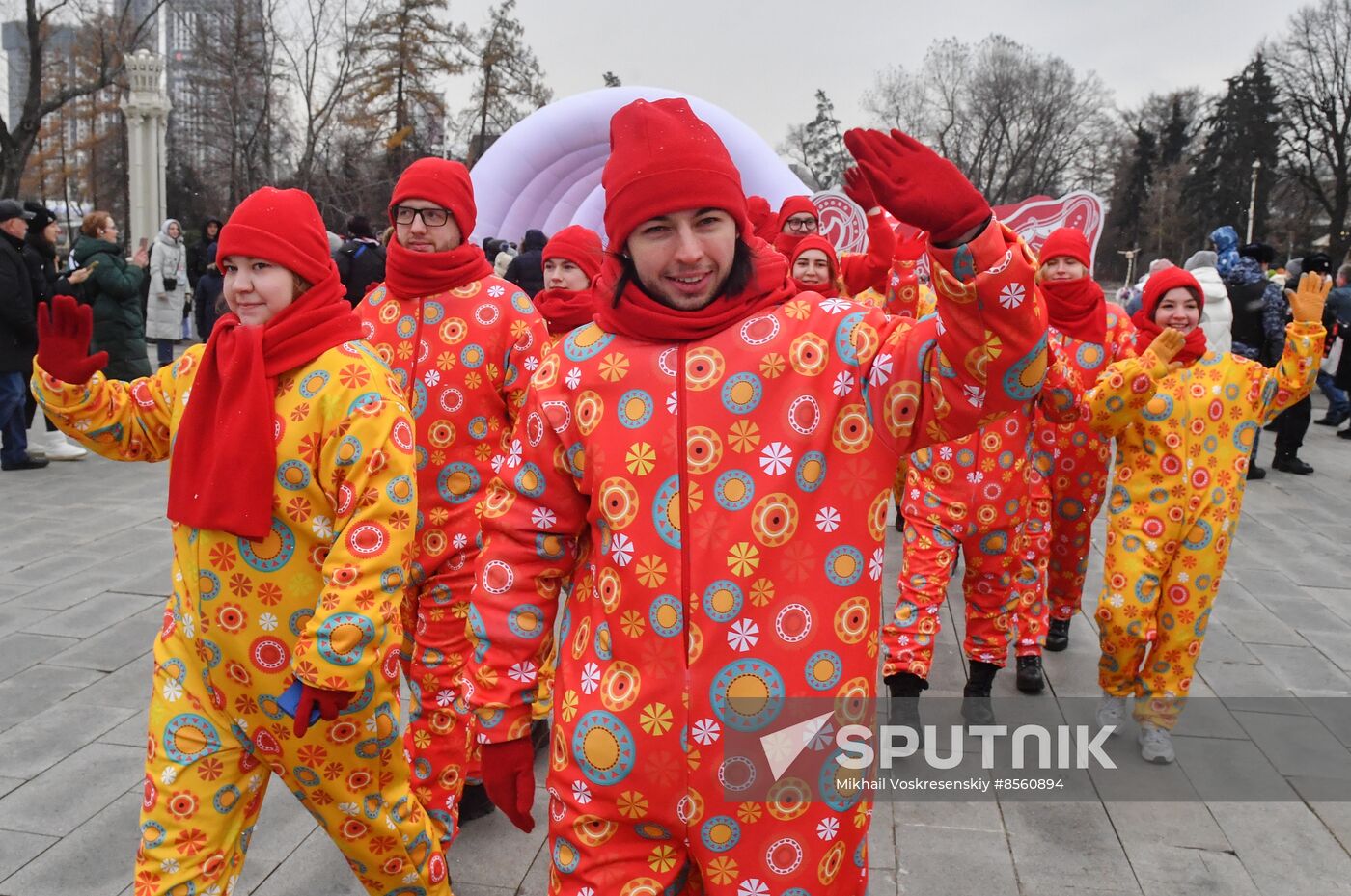 RUSSIA EXPO. Father Frost Days - Tol Babai.