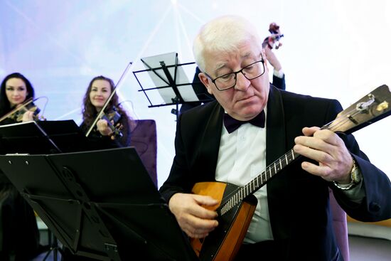 The International RUSSIA EXPO forum and exhibition. The opening of Day of Novosibrisk Region, presentation of the region at Pavilion 75. Chaldony state dance and song company. Location: Russia, Moscow. Author: Sergey Pyatakov/Sputnik. RUSSIA EXPO. Day of Novosibrisk Region