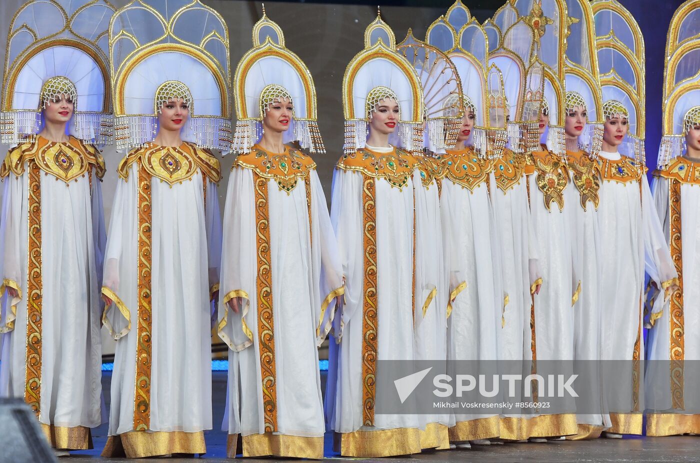 RUSSIA EXPO. Father Frost Days - Tol Babai.