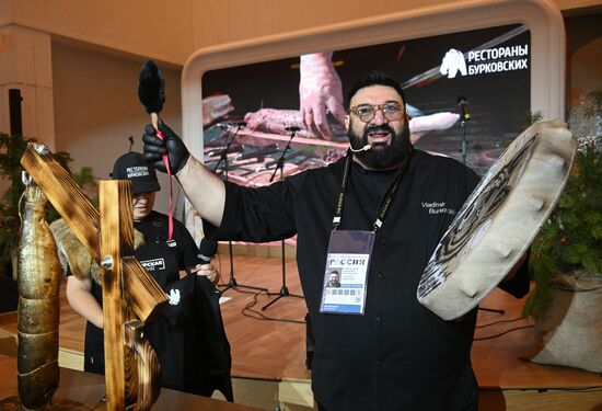 The International RUSSIA EXPO forum and exhibition. In Siberia, You Eat, a festival of Siberian cuisine at Pavilion K. Location: Russia, Moscow. Author: Kirill Kallinikov/Sputnik. RUSSIA EXPO. In Siberia, You Eat, a festival of Siberian cuisine