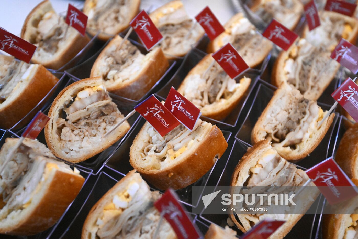 RUSSIA EXPO. In Siberia, You Eat, a festival of Siberian cuisine