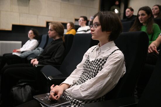 RUSSIA EXPO. Kremny, a festival of Siberia's scientific and industrial cinema