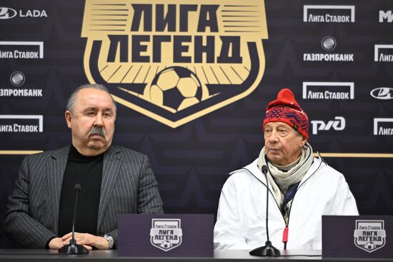 Russia Soccer Retro Match Lokomotiv - CSKA