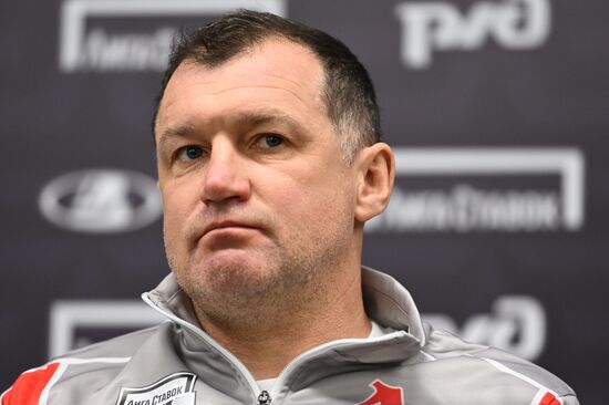 Russia Soccer Retro Match Lokomotiv - CSKA