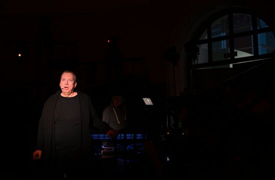 The International RUSSIA EXPO forum and exhibition. Pavilion 58 (The Slovo Museum of Slavic Literature). Pictured: Poet Igor Karaulov. Location: Russia, Moscow. Author: Ramil Sitdikov/Sputnik. RUSSIA EXPO. Concert: The Real Ones