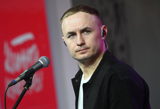 RUSSIA EXPO. Show by Yevgeny Trofimov and Culture Room band