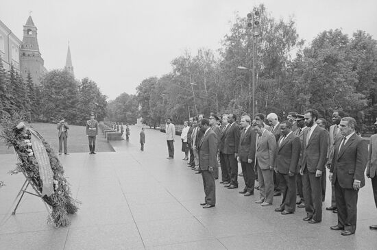 Delegation of Mozambique visits USSR