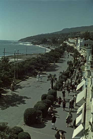 Lenin Embankment in Yalta