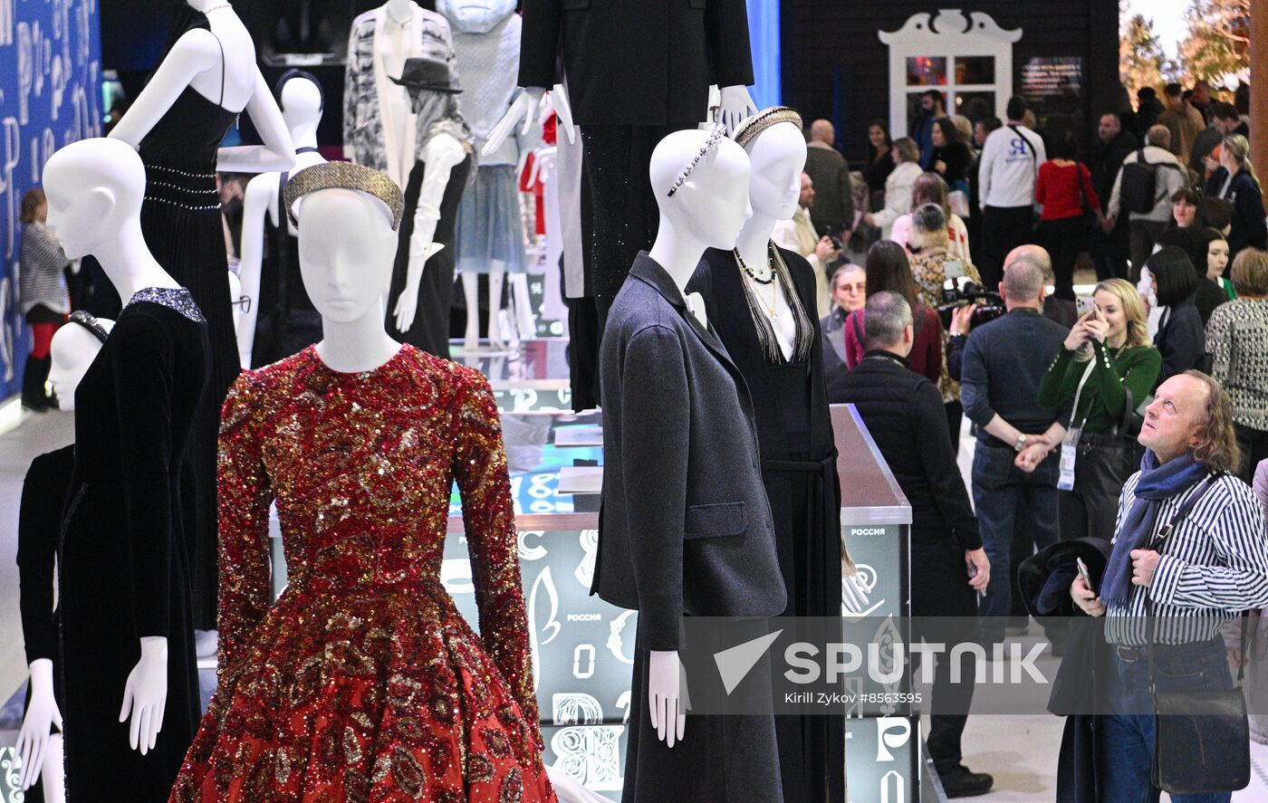 RUSSIA EXPO. Opening of fashion runway zone, Russia's Fashion Brands: Evolution of Russian Style