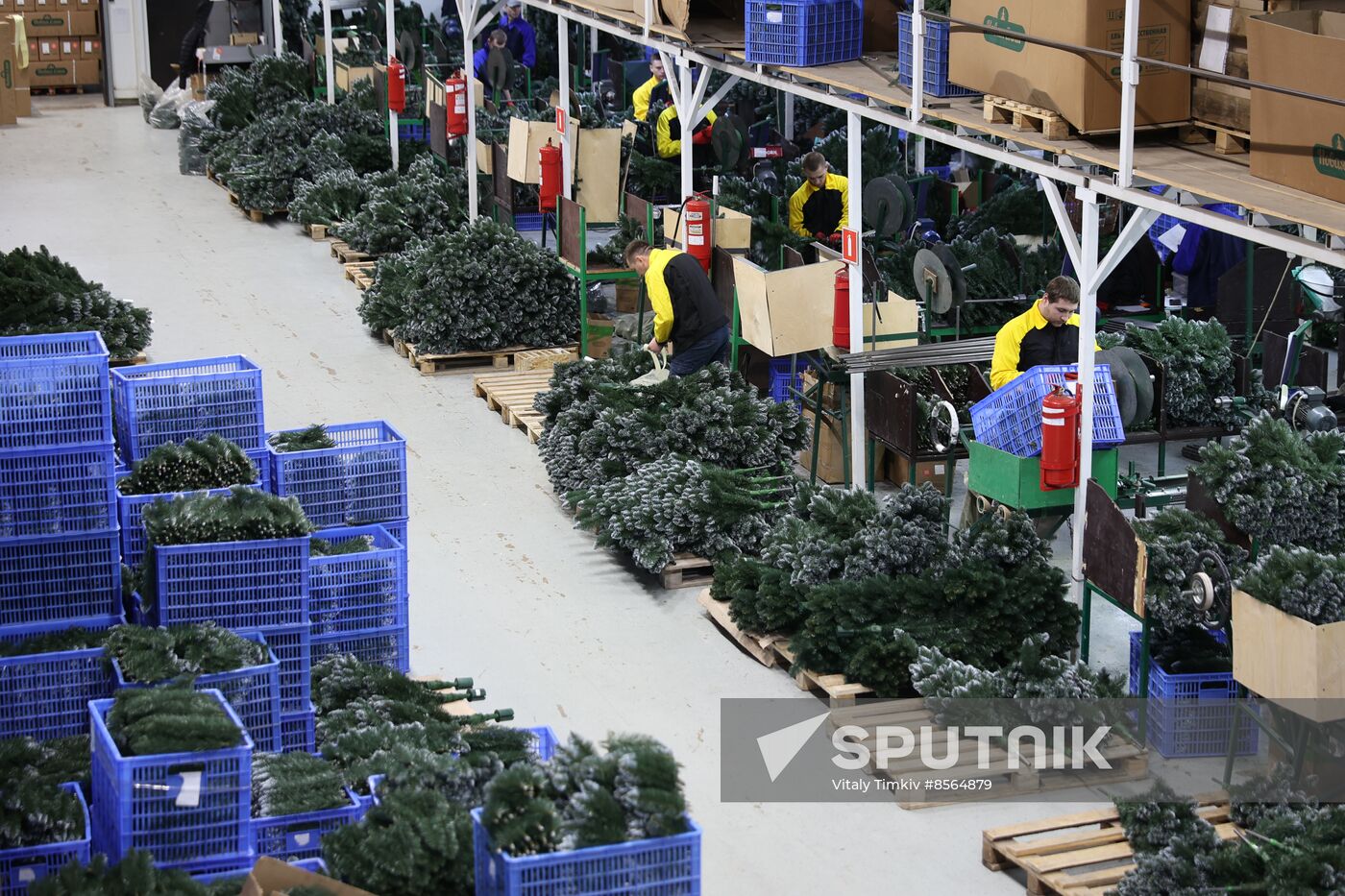 Russia New Year Season Preparations