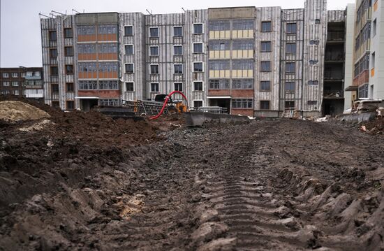 Russia DPR Construction