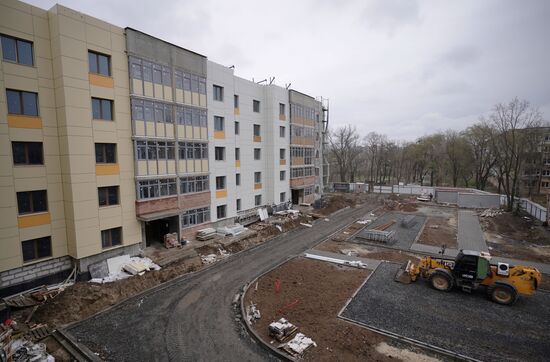 Russia DPR Construction