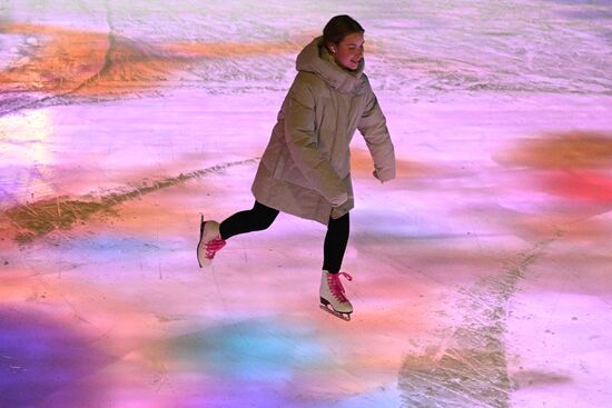 Russia Ice Rink opens at VDNKh