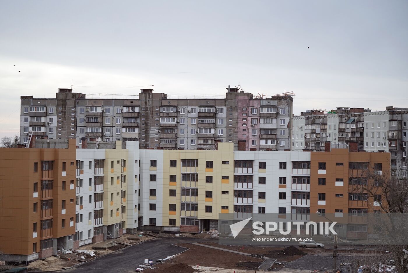 Russia DPR Construction