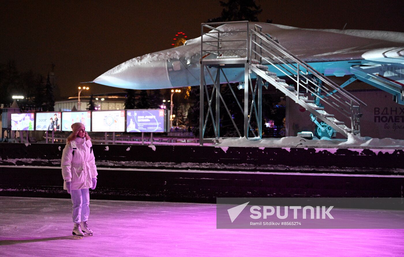 Russia Ice Rink opens at VDNKh