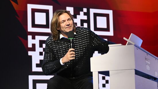 RUSSIA EXPO. Dmitry Malikov podcast and show press brunch