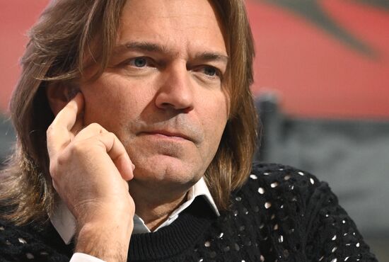 RUSSIA EXPO. Dmitry Malikov podcast and show press brunch