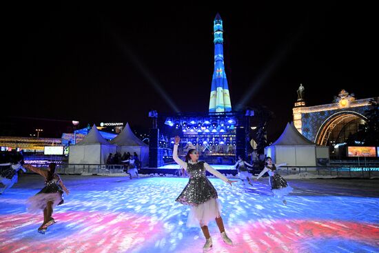 Russia Ice Rink opens at VDNKh