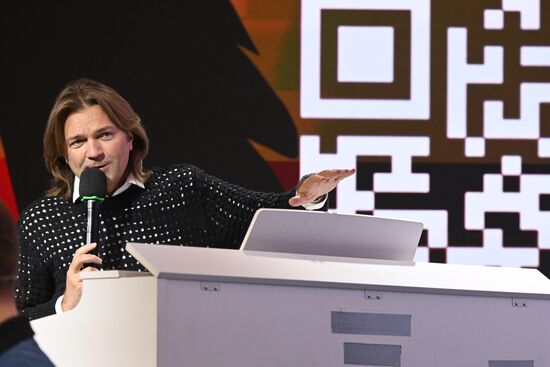 RUSSIA EXPO. Dmitry Malikov podcast and show press brunch