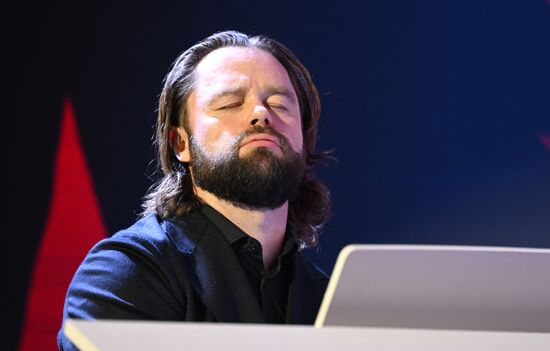 RUSSIA EXPO. Dmitry Malikov podcast and show press brunch