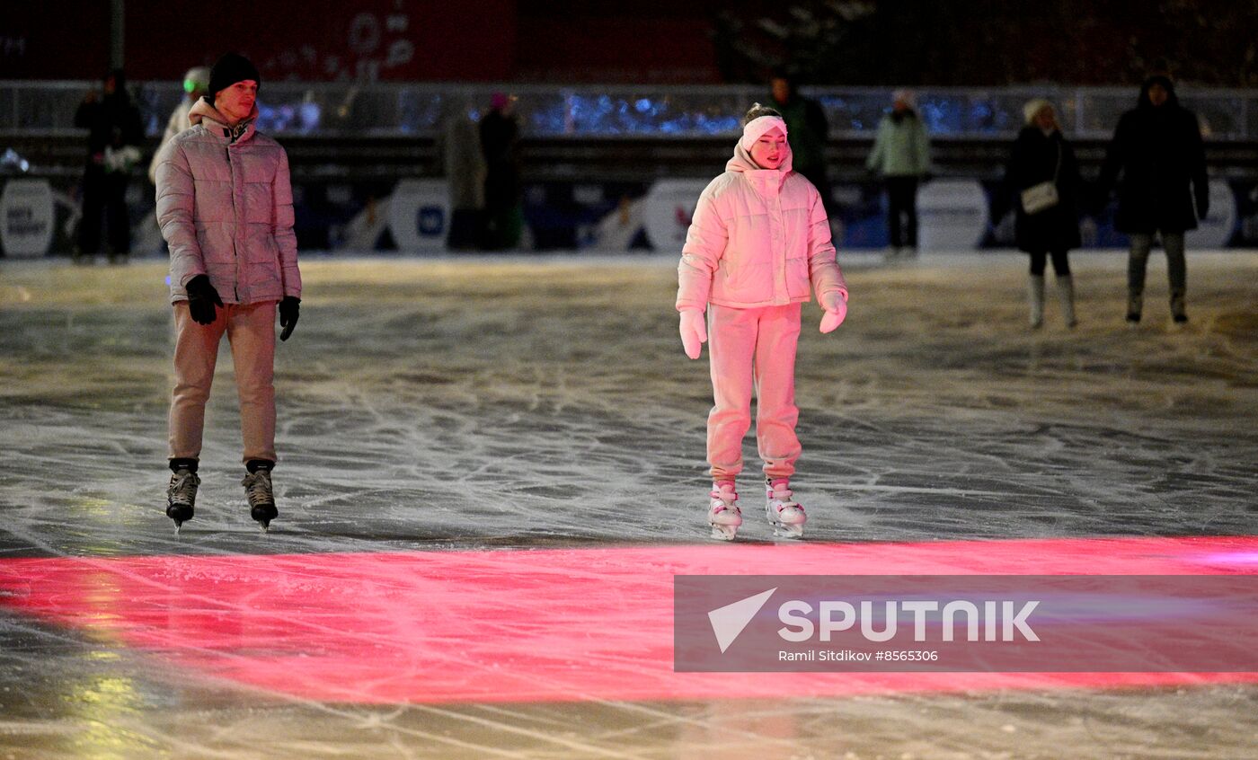 Russia Ice Rink opens at VDNKh