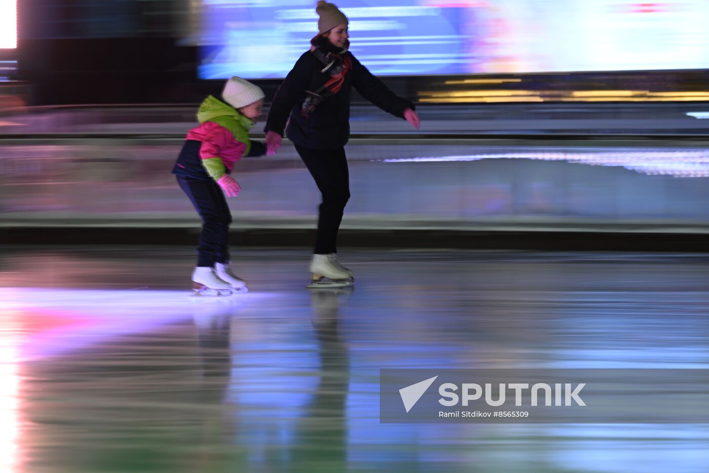 Russia Ice Rink opens at VDNKh