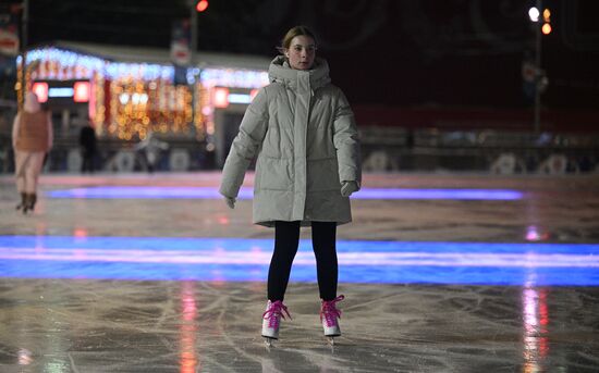 Russia Ice Rink opens at VDNKh