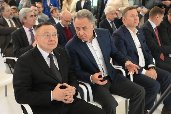 RUSSIA EXPO. Ceremony to open exhibition by Russian Ministry of Construction