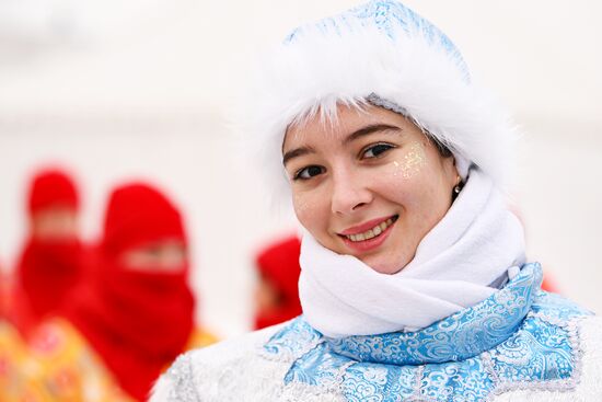 RUSSIA EXPO. Days of Father Frost of Russian peoples: Yakshamo Atya