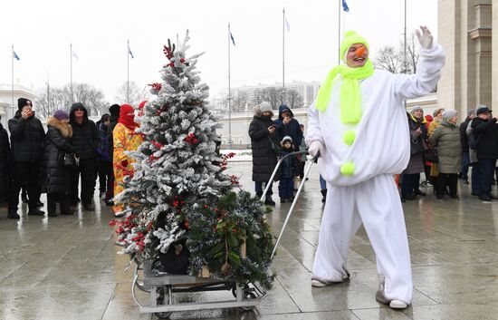 RUSSIA EXPO. Days of Father Frost of Russian peoples: Yakshamo Atya