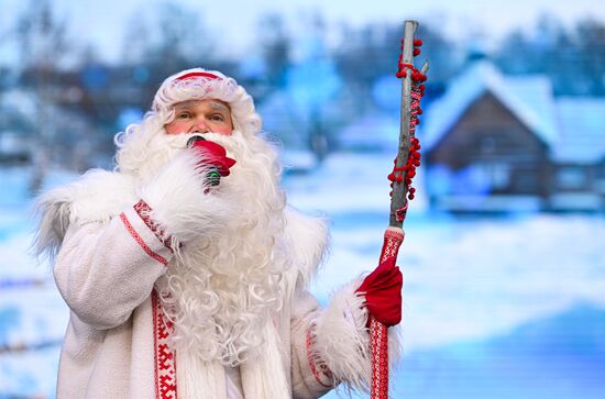 RUSSIA EXPO. Days of Father Frost of Russian peoples: Yakshamo Atya