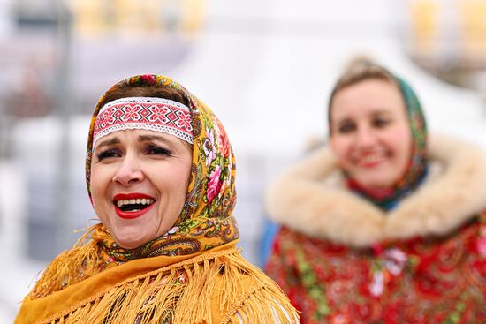 RUSSIA EXPO. Days of Father Frost of Russian peoples: Yakshamo Atya