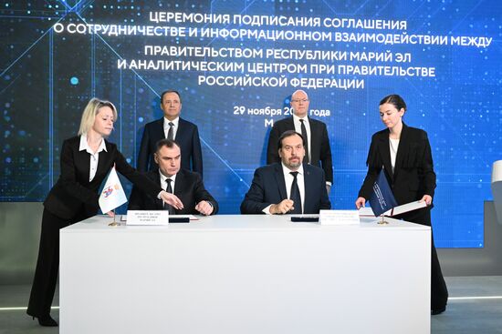 RUSSIA EXPO. Republic of Mari El Day