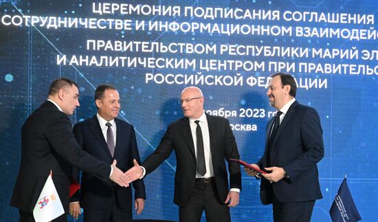 RUSSIA EXPO. Republic of Mari El Day