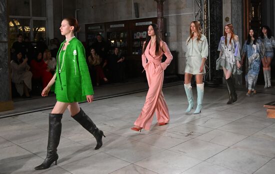 Russia BRICS Fashion Summit Show