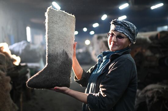Russia Valenki Felt Boots Manufacturing